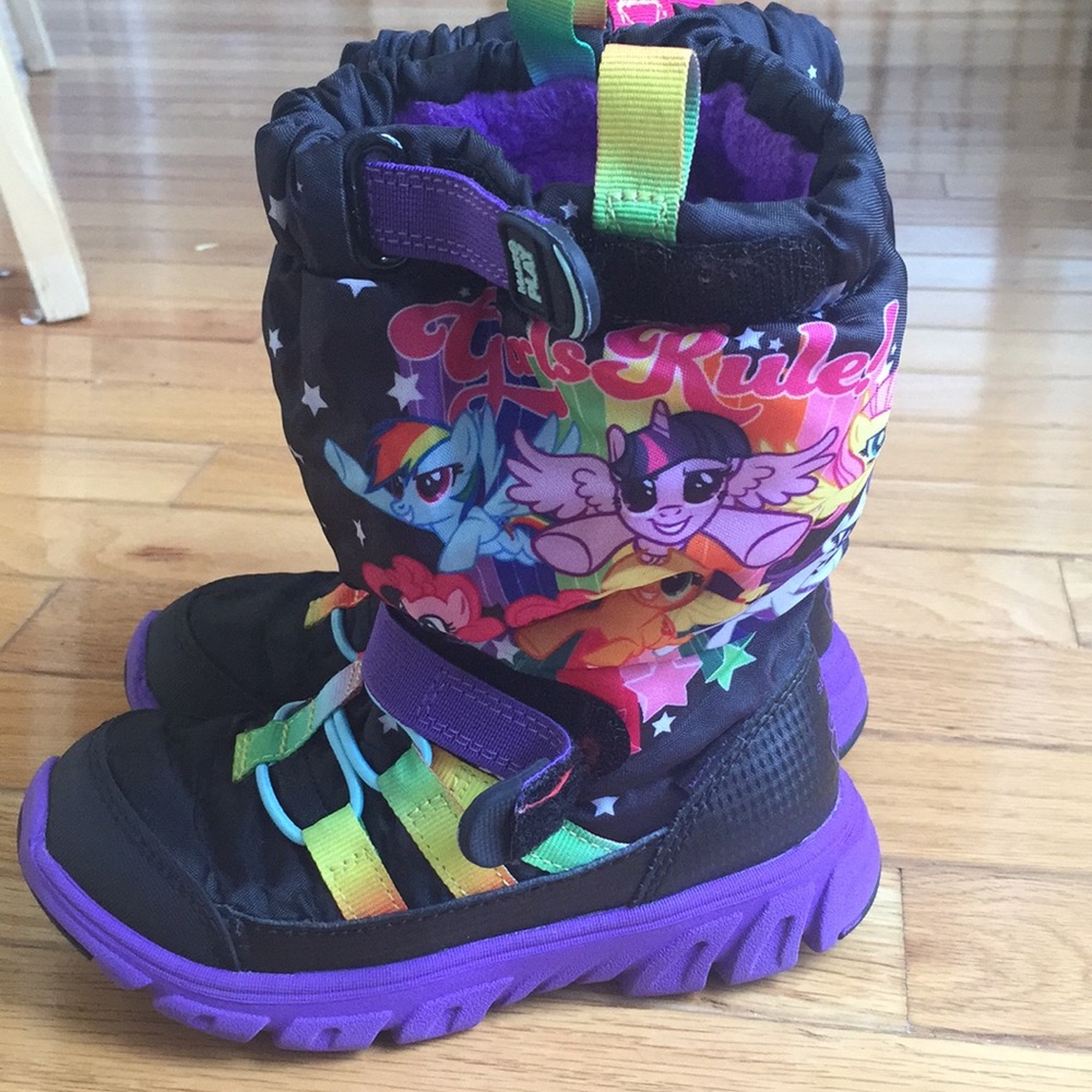 Stride Rite My Little Pony snow boots